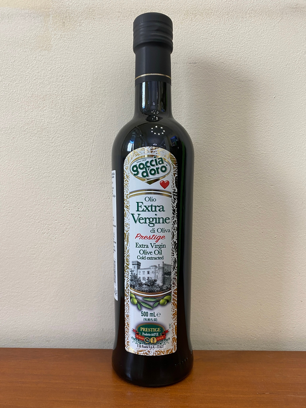 Оливковое масло Goccia D'oro Prestige 0,5л и 1л Италия