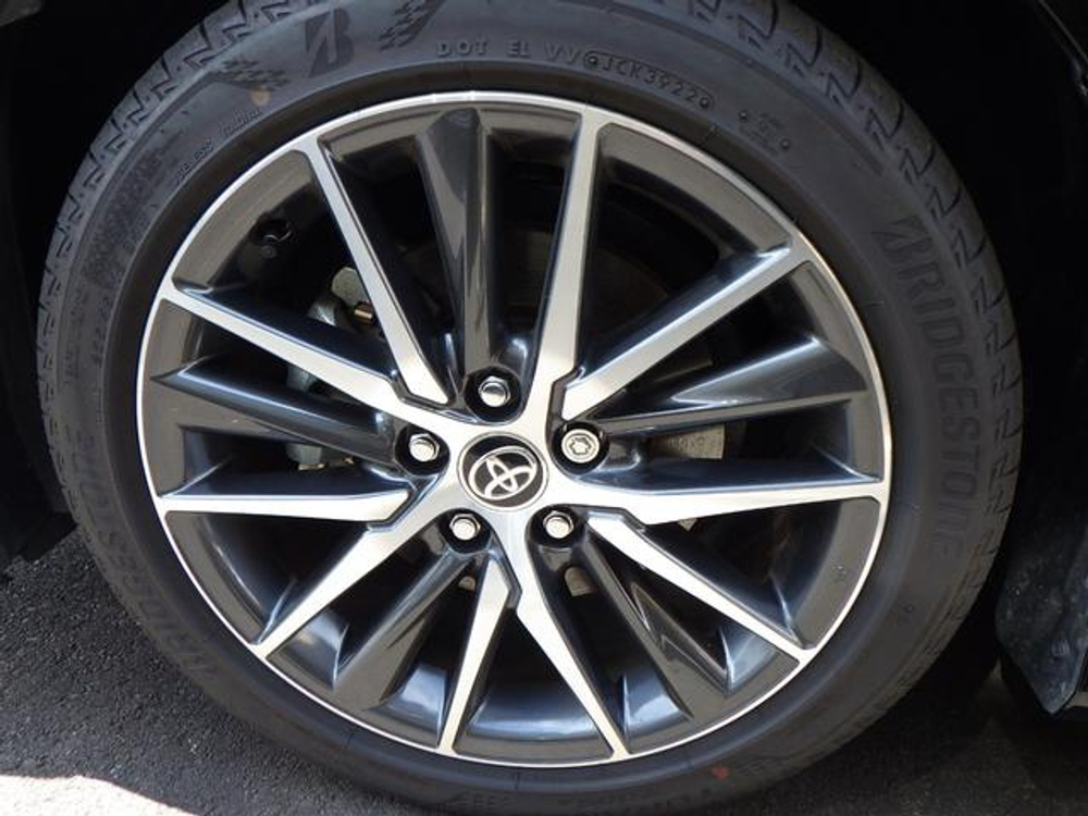 TOYOTA CAMRY 2022 г.