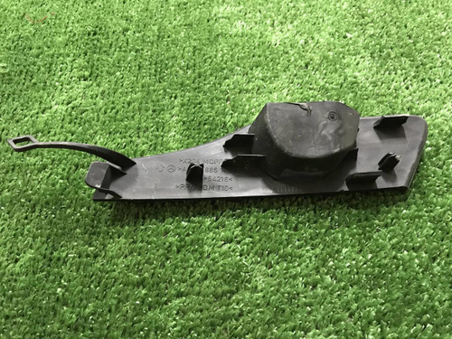 Заглушка буксир. крюка Mercedes GLK x204 (12-15)