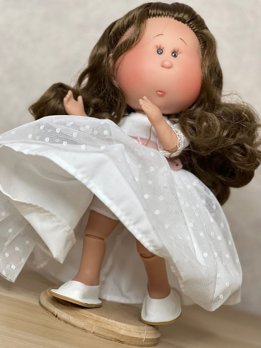 Кукла Nines виниловая 30см MIA CASE шарнирная (3517)