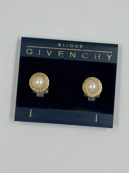 Миниатюрные клипсы с «жемчугом» Givenchy