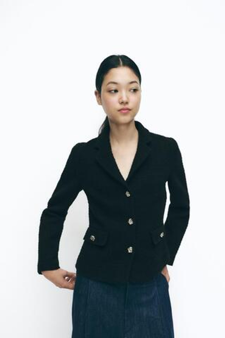 ZARA БЛЕЙЗЕР ИЗ РЕЛЬЕФНОЙ ТКАНИ С РЕЛЬЕФНЫМИ ПУГОВИЦАМИ, ЧЕРНЫЙ