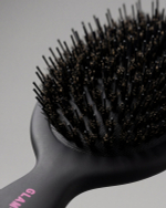Овальная массажная щетка для волос с комбинированной щетиной Glam-Tech Nylon Mixed Boar Brush
