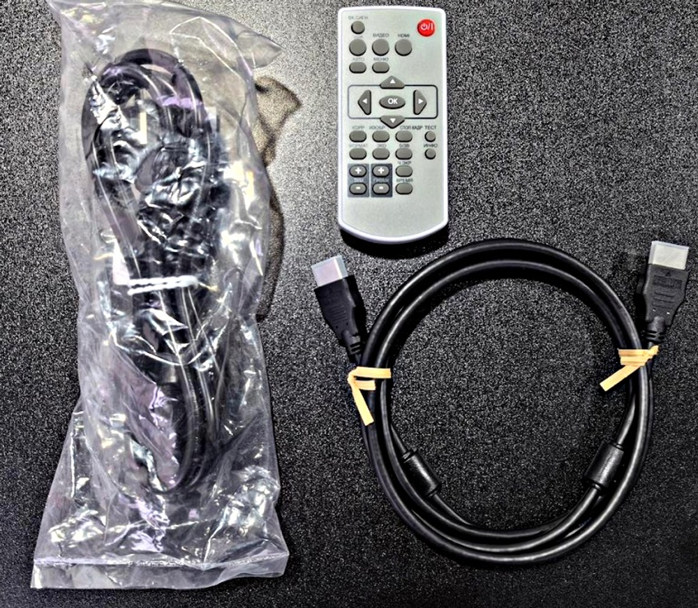 Проектор Classic Solution CS-770UST короткофокусный