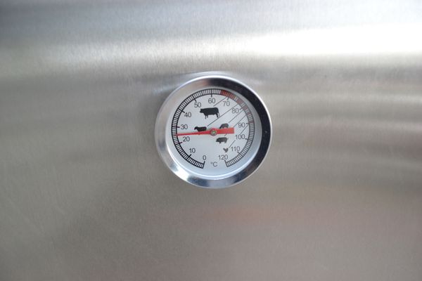 Коптильный шкаф КШ-4 ( горячее копчение, 4 уровня)