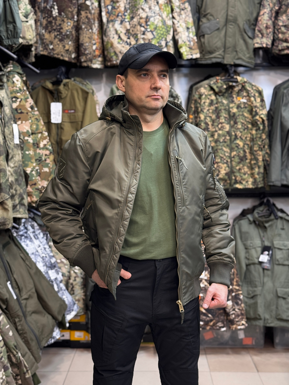 Куртка бомбер Corbona Деми олива