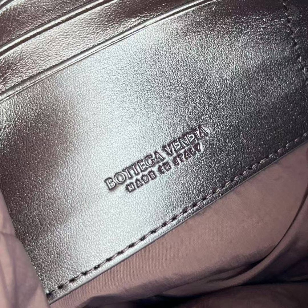 Клатч Bottega Veneta