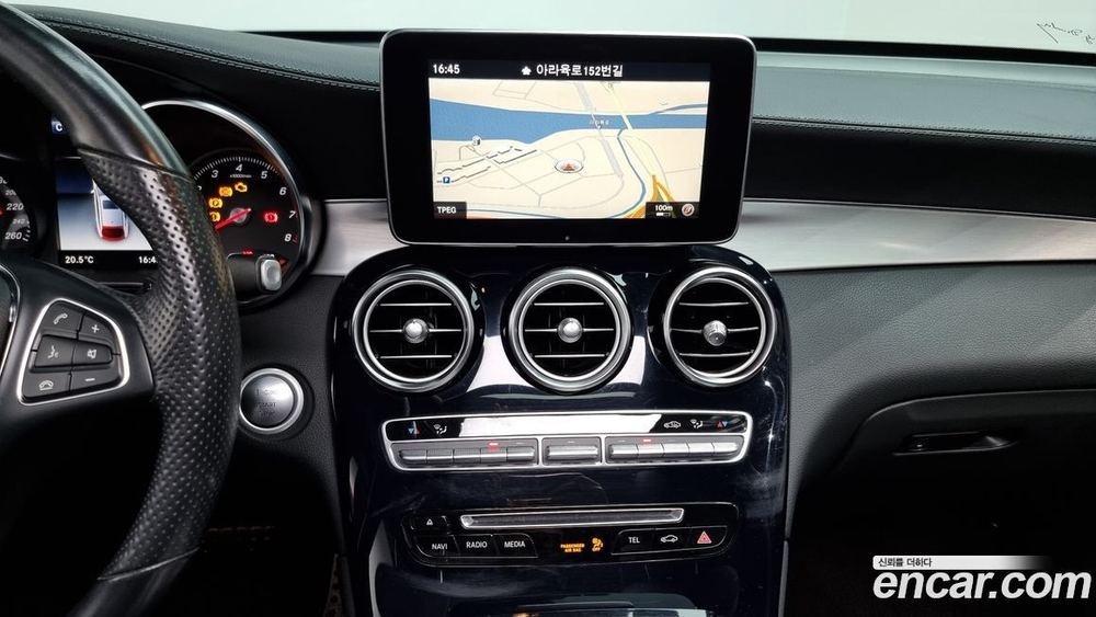 Mercedes-Benz GLC-Class X253 GLC300 4MATIC AMG Line Coupe (09.2019)