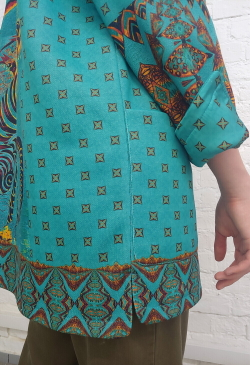 Трикотажный жакет "Богема", по мотивам традиционного вьетнамского лубка