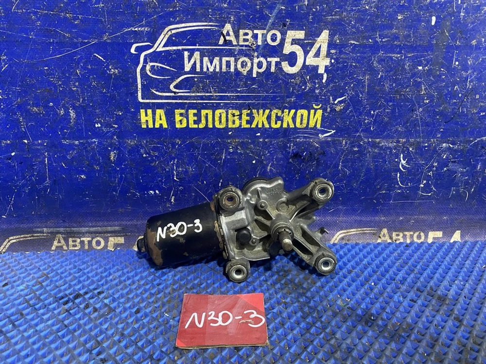 Моторчик переднего дворника NISSAN R'NESSA 2000