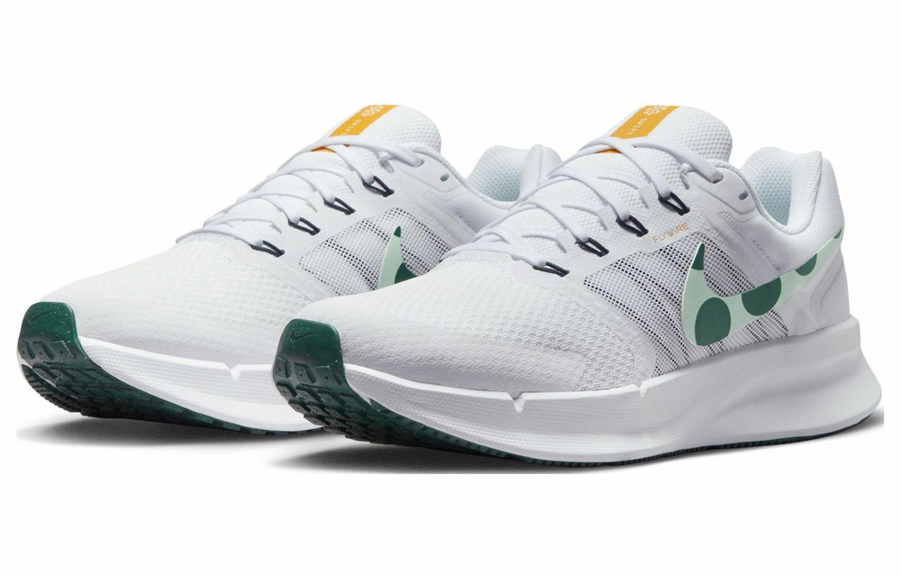 Кроссовки Nike Run Swift 3