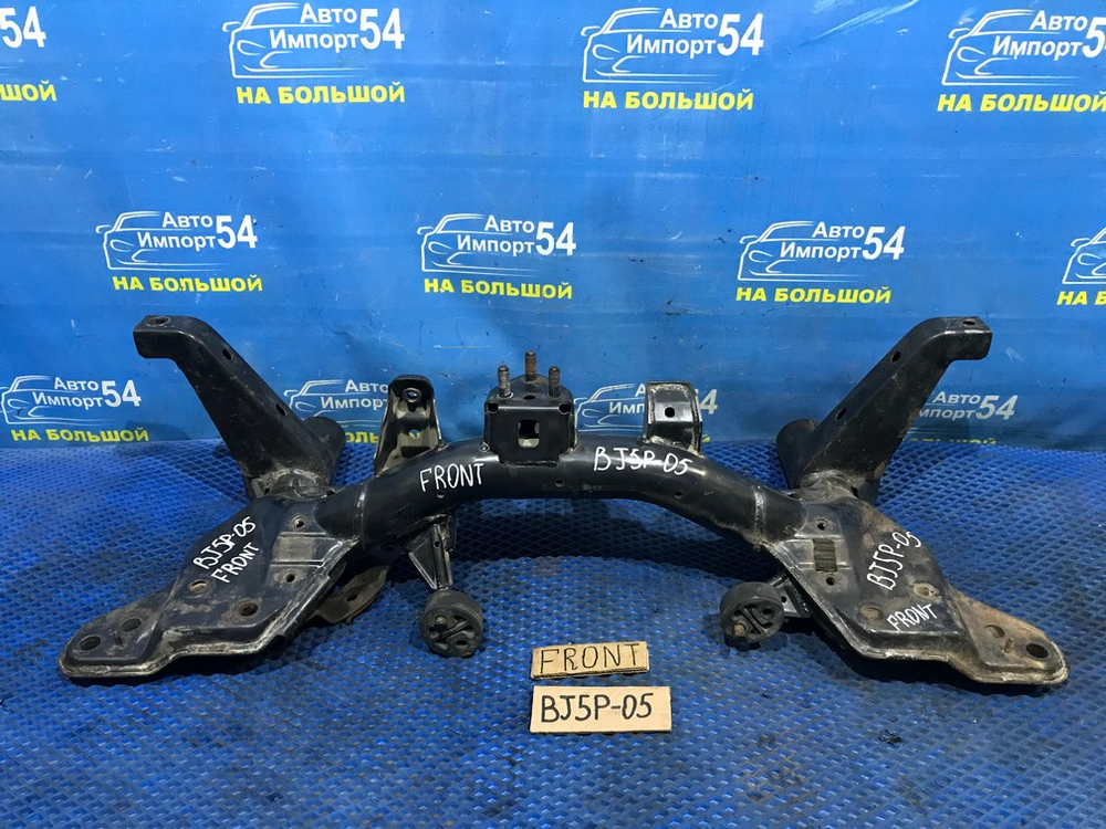 Балка передняя поперечная MAZDA FAMILIA 2000