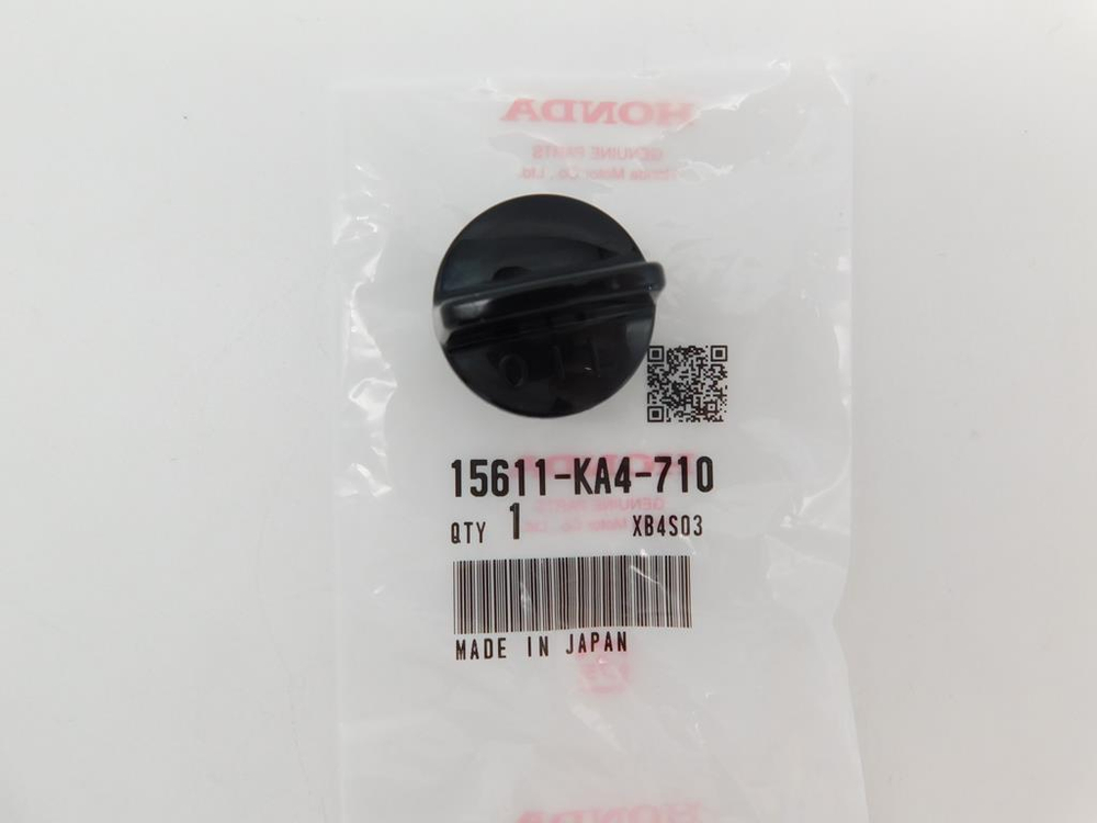 пробка маслозаливная Honda CBR600F/F4/F4i CBR900RR CBR1000RR CRF250R 15611-KA4-710