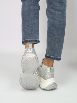 Кроссовки женские летние