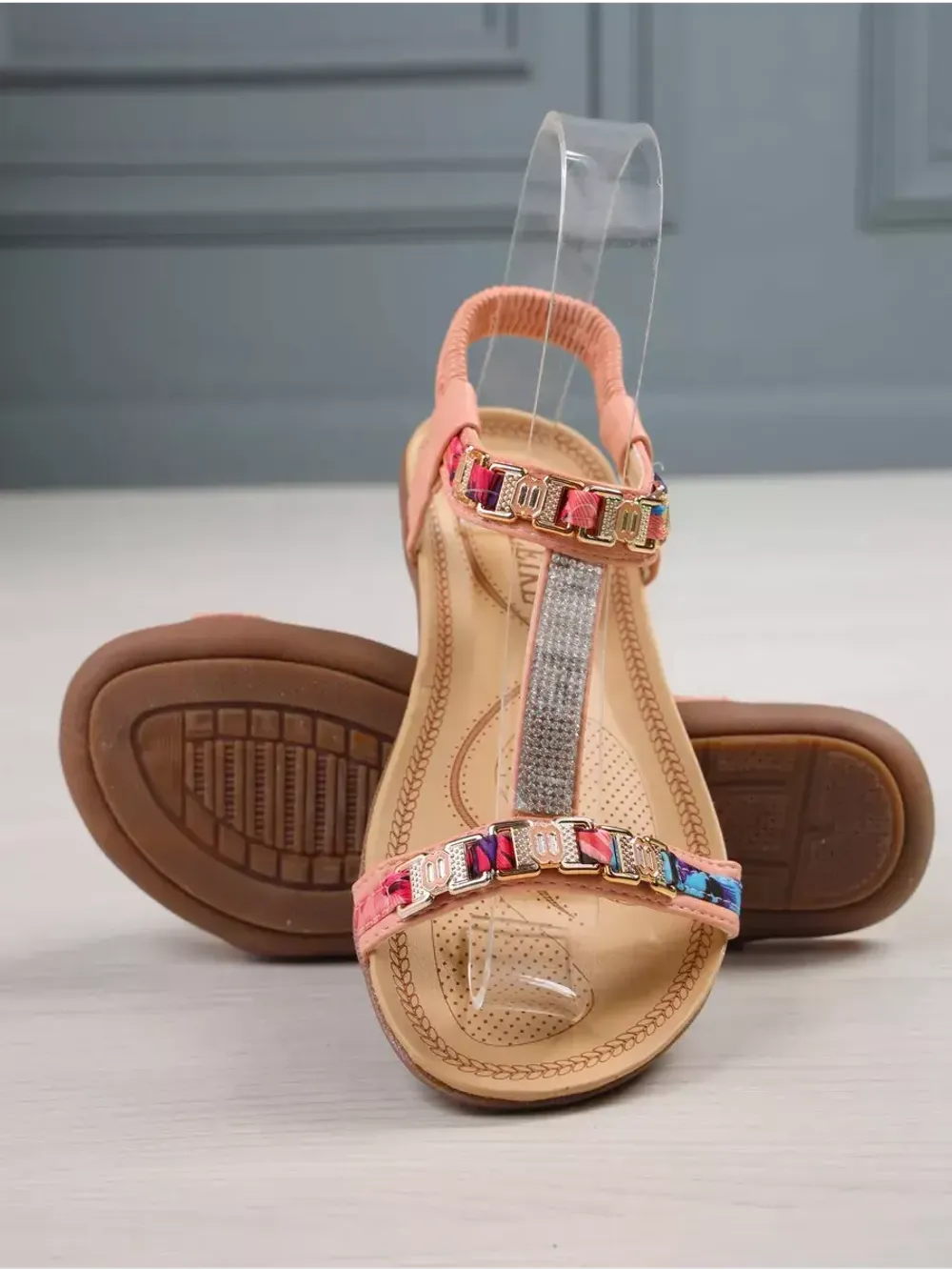 Сандалии летние