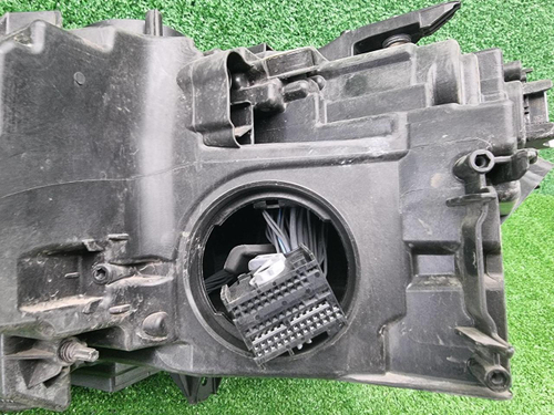 Фара правая BMW 3er G20 (18-22) Laser Light