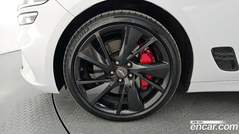 Genesis The New G70 Бензин 3.3T 4WD (06.2021)