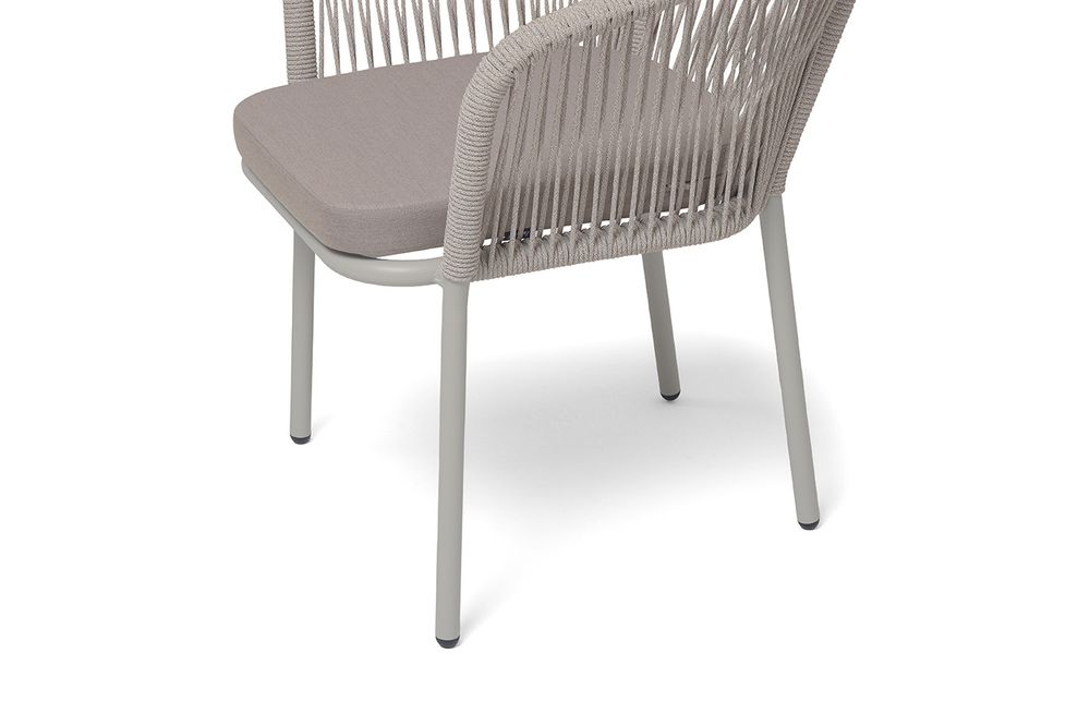 "Марсель" стул плетеный из роупа, каркас алюминий светло-серый (RAL7035) муар, роуп бежевый меланж круглый tex, ткань бежевая 052