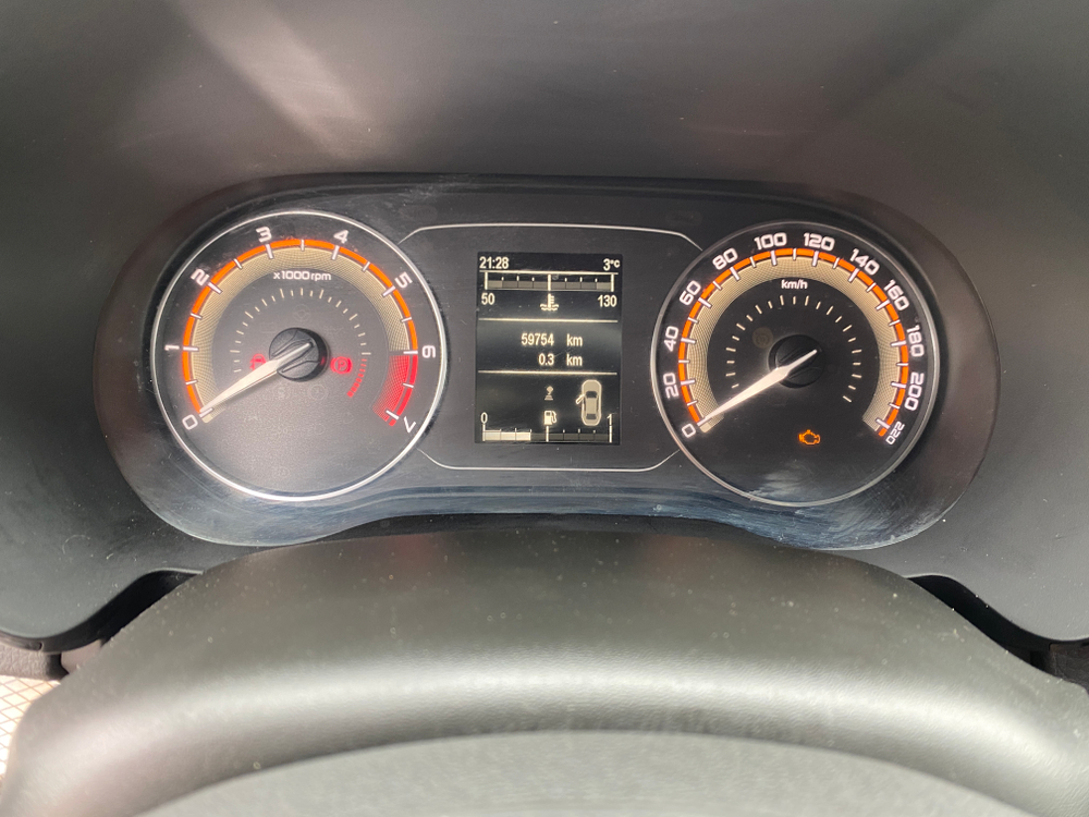 LADA VESTA Седан Comfort 1.6 106hp 5MT