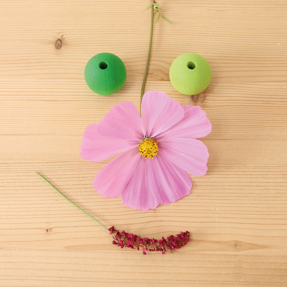 Деревянный сюжетный игровой набор "У воды"