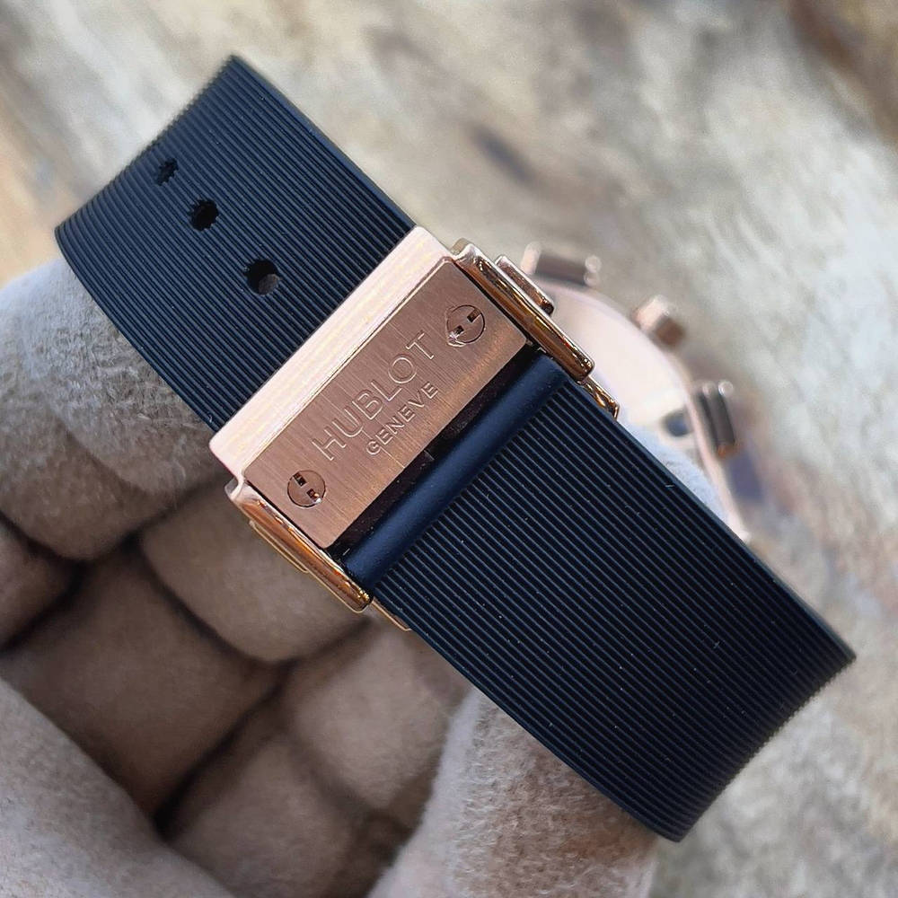 Часы Hublot