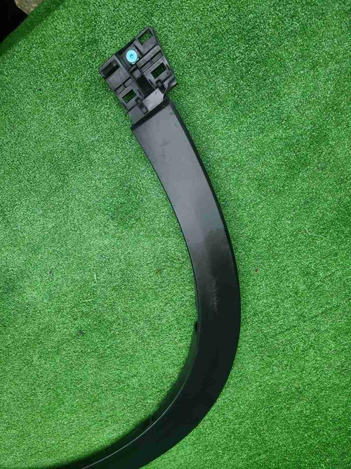 Расширитель передний правый Mazda CX-5 2 (17-25)