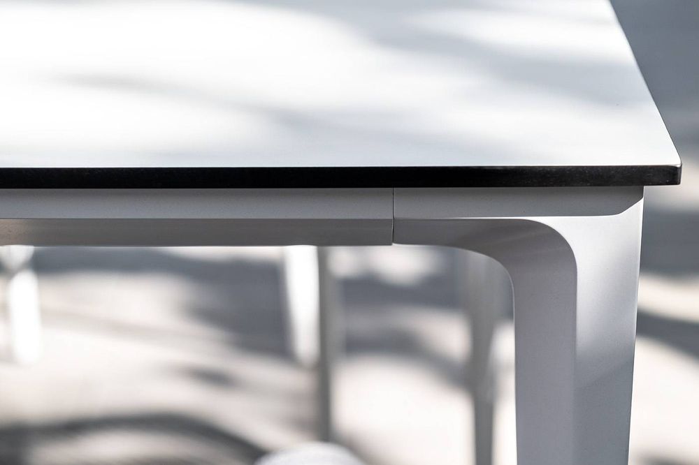 "Малага" обеденный стол из HPL 140х80см, цвет молочный, каркас белый