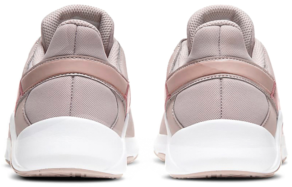 Кроссовки Nike Legend Essential 2 (Женская размерная сетка)