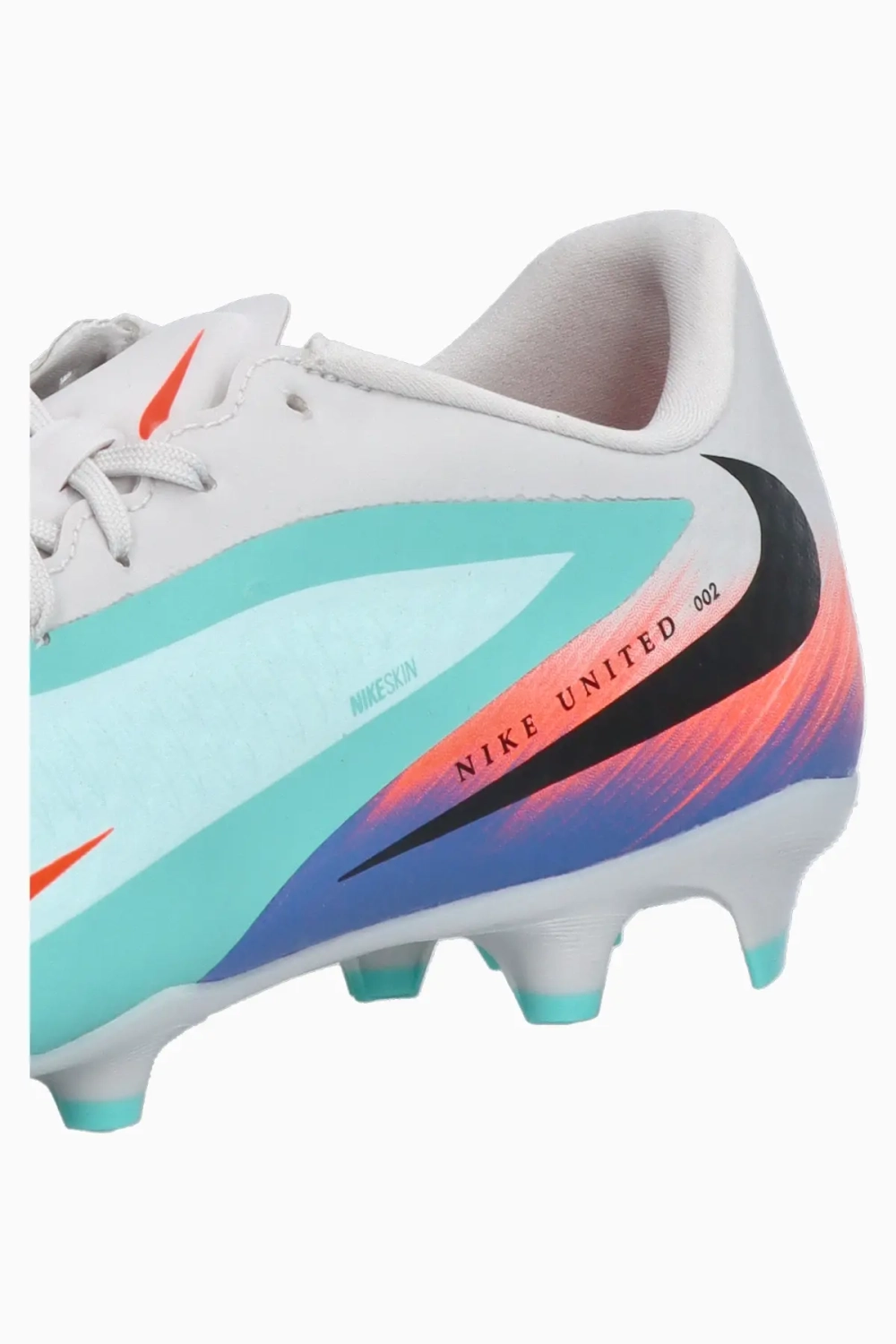 Бутсы Nike Phantom 6 Low Academy FG/MG - бирюзовый