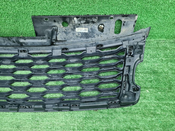 Решетка радиатора Range Rover Vogue 4 L405 (17-22)