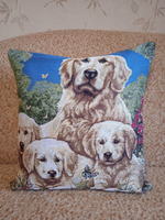 Декоративный гобеленовый чехол для интерьерной подушки Семья лабрадоров 38*38