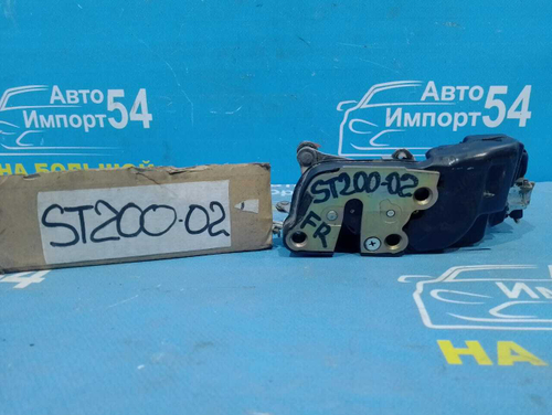 Замок двери передней правой TOYOTA CARINA ED 1997