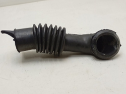 WISL82 кт57 Заливной патрубок для стиральной машины Indesit 1440026500 б/у