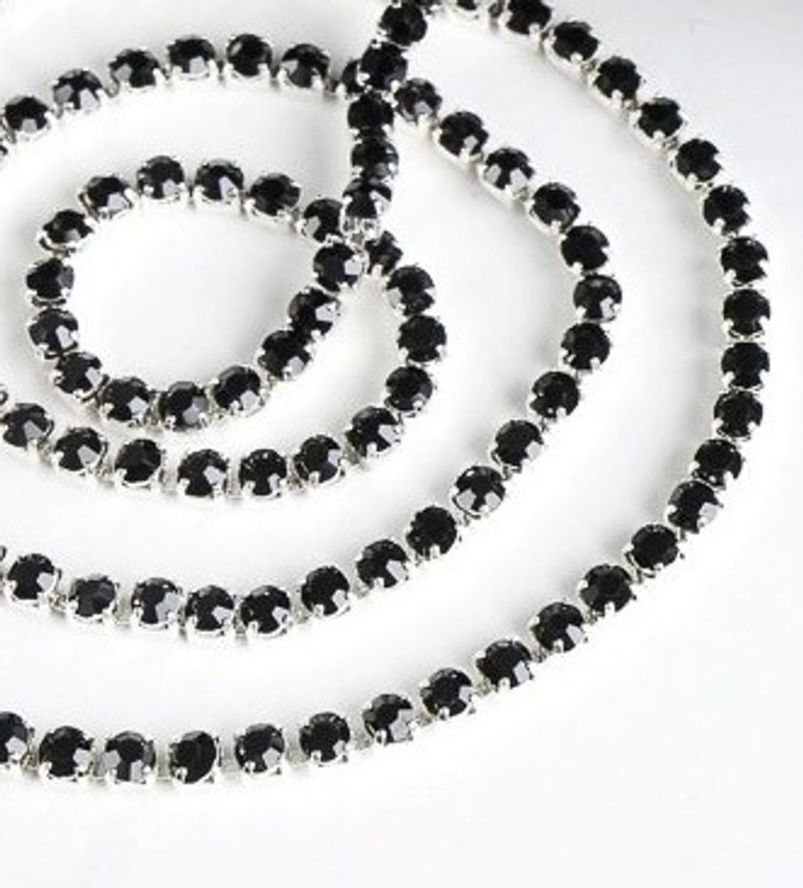 Цепь со стразами, ss8, ш. 2,4 мм, чёрный в серебряной оправе