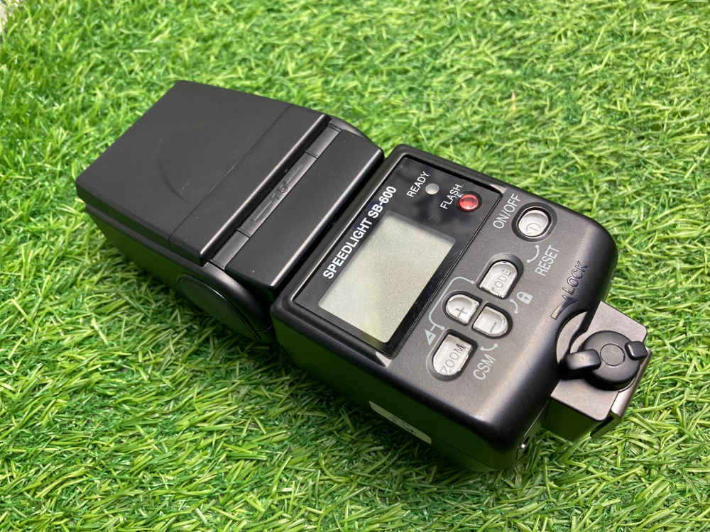 Nikon Speedlight SB-600