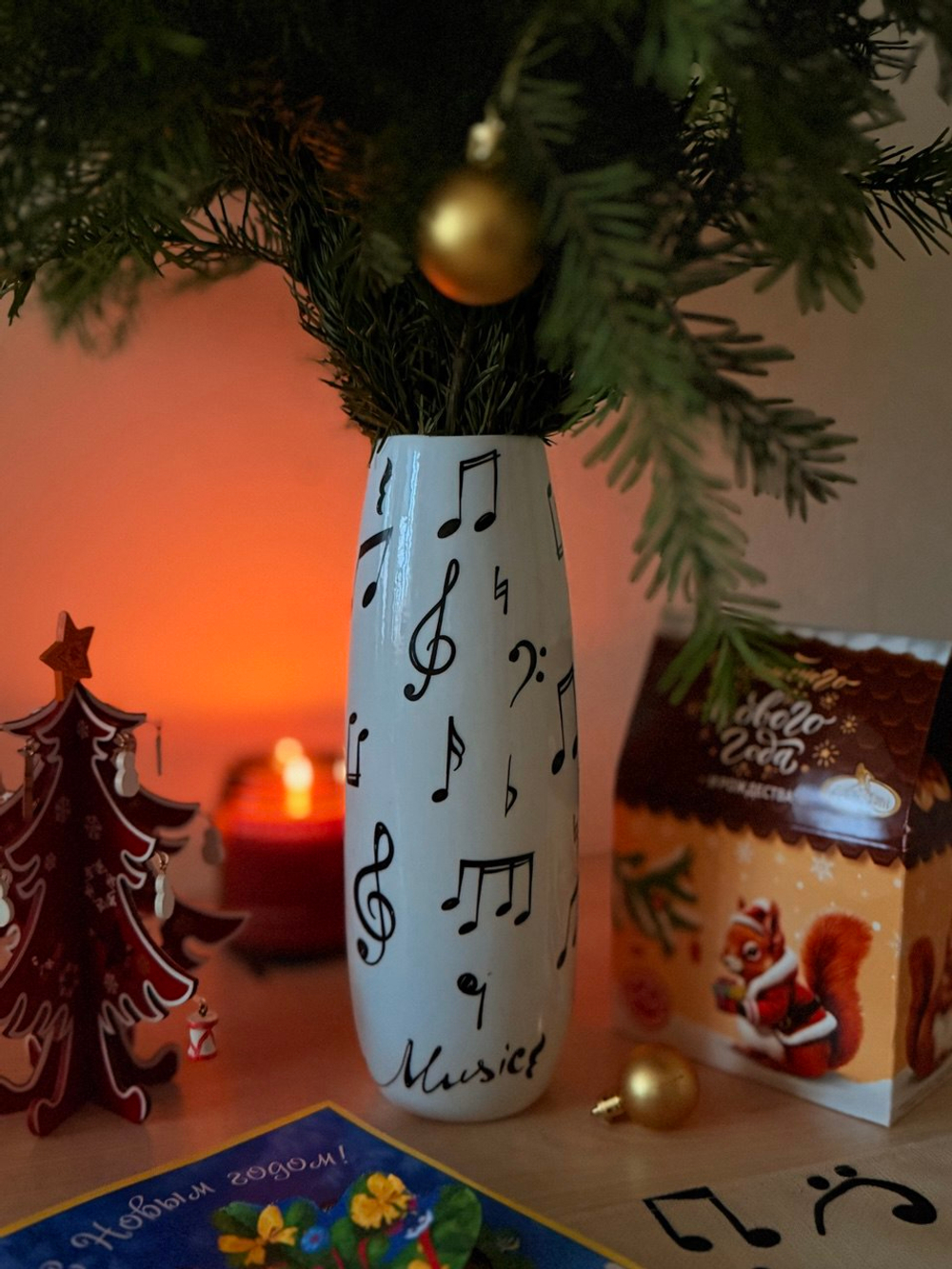 Ваза "Музыка"