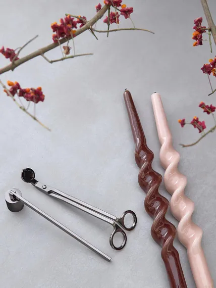 Набор аксессуаров для свечей графитового цвета из коллекции essential