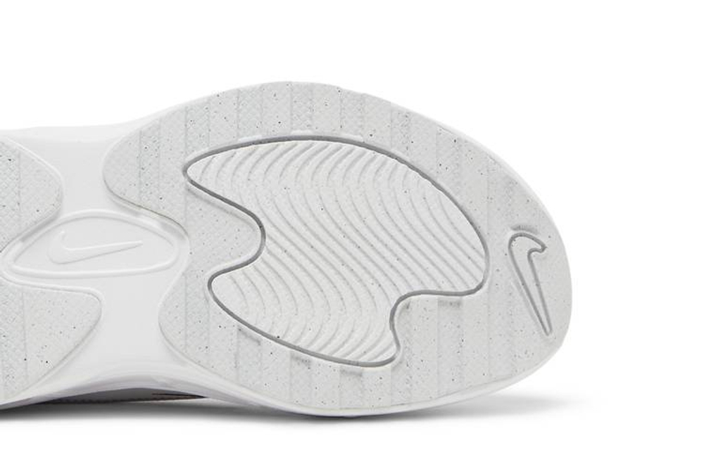 Кроссовки Nike Air Max Bliss (Женская размерная сетка)