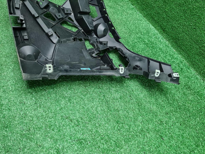 Кронштейн бампера BMW 3er G20 (2022-н.в.) M-paket