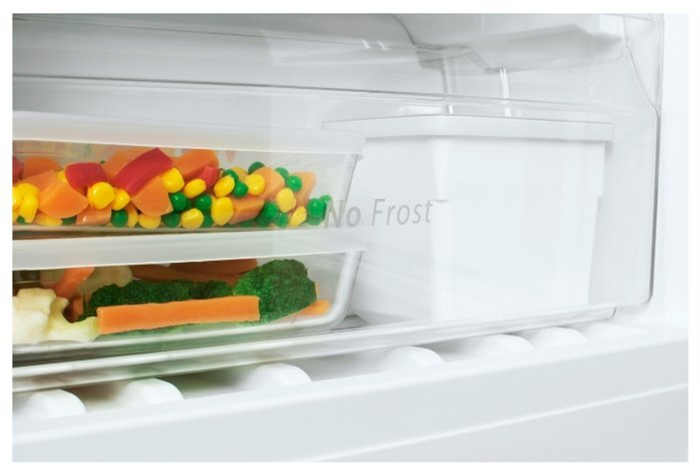 Встраиваемый холодильник Hotpoint-Ariston BCB 7030 AA (F C)