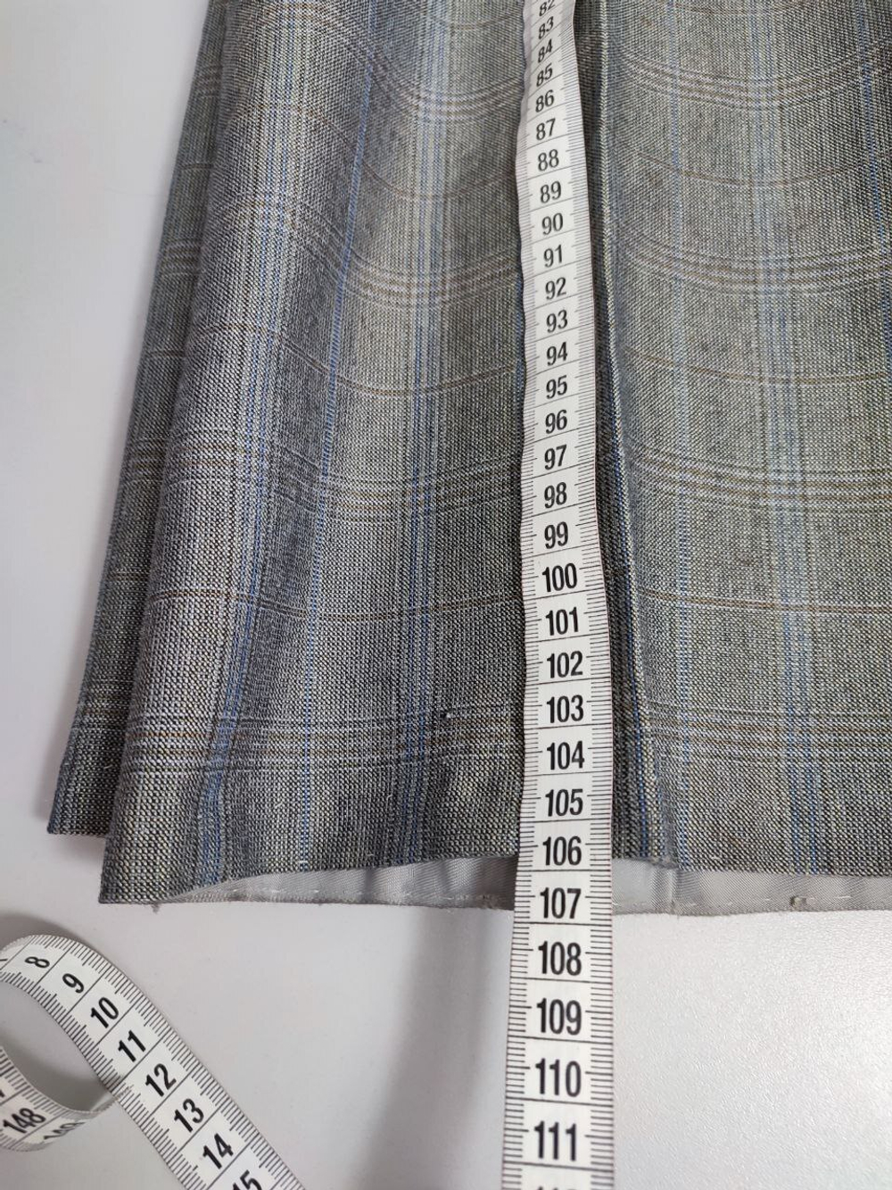 Брюки в классическом стиле 44 размер