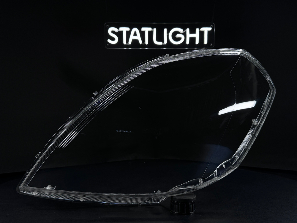 Левое стекло фары Nissan Teana 2005- 2008