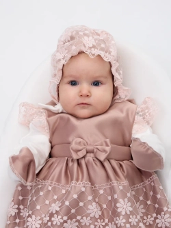 Конверт на выписку новорожденного весна