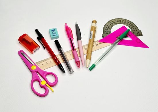 Школьный пенал с 2 отделениями, сиреневый, 11 предметов