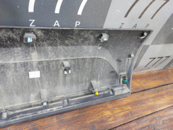 Накладка двери передней левой Kia Mohave (HM) 08-20 Б/У Оригинал 877232J000