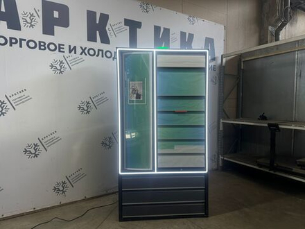 Сигаретный шкаф трехсекционный