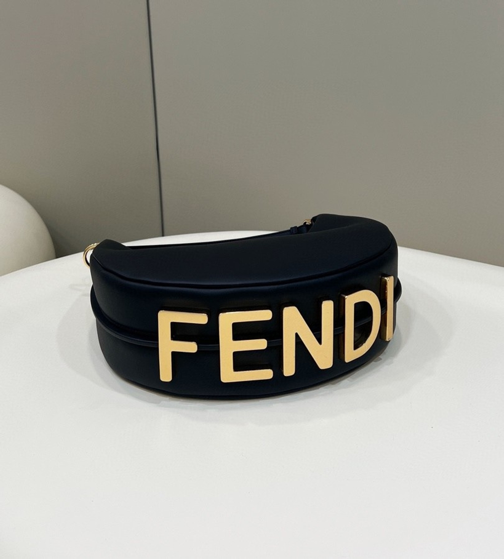 Fendi Fendigraphy Small 29 cm