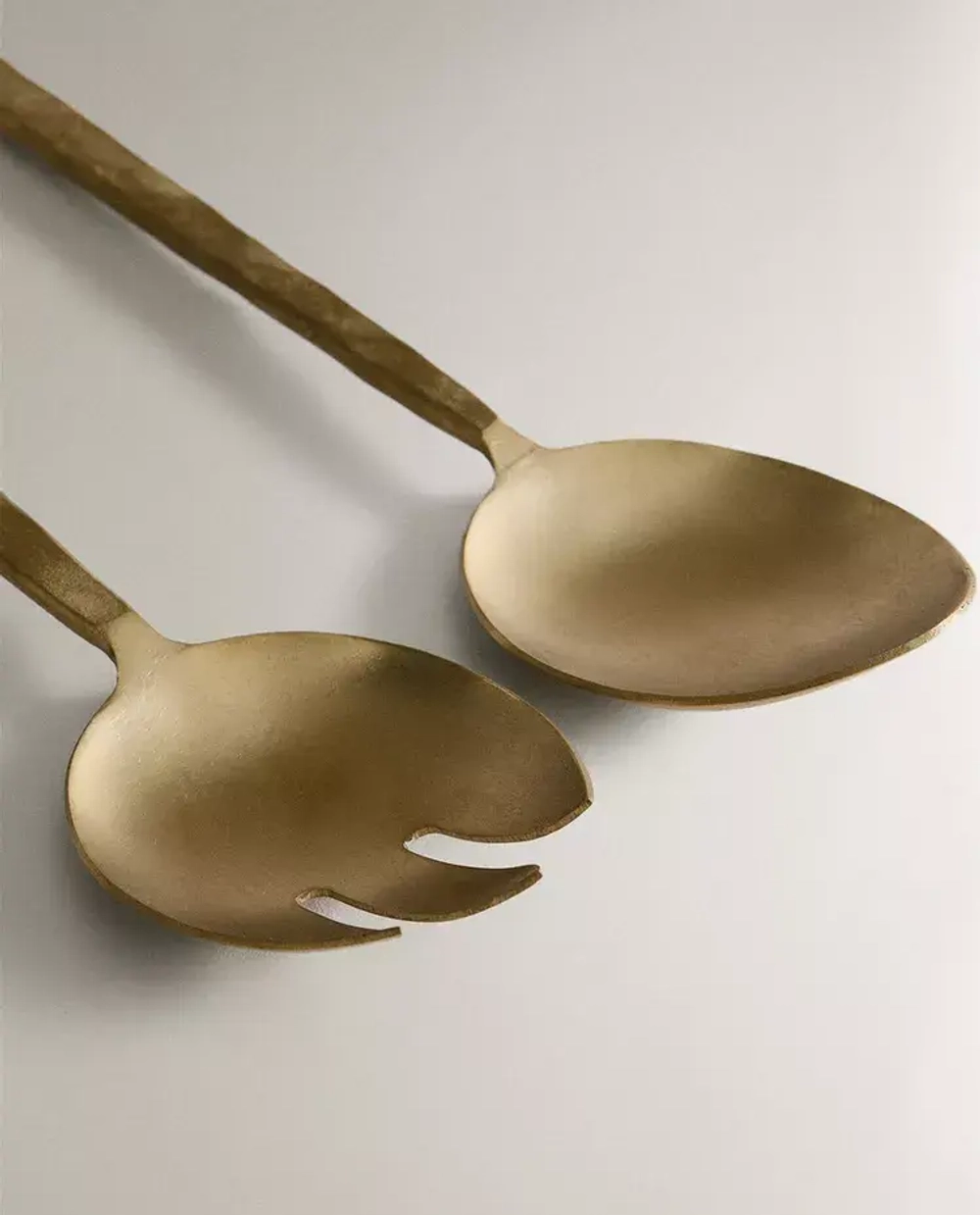 ZARA HOME НАБОР СТОЛОВЫХ ПРИБОРОВ ДЛЯ САЛАТА, ЗОЛОТОЙ