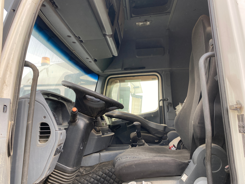 КамАЗ 5490 4x2 Седельный тягач 5490-095-68 (Дизельный, 12,0 л, 428 л.с., МТ)