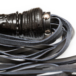 Черная плеть с фаллоимитатором (Цвет: черный)